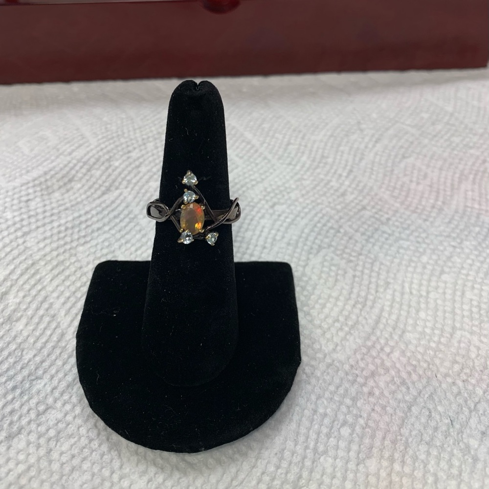 Ladies sterling 925 opal ring